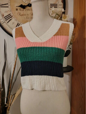 Active USA Color Block Sweater Vest | Women’s Large